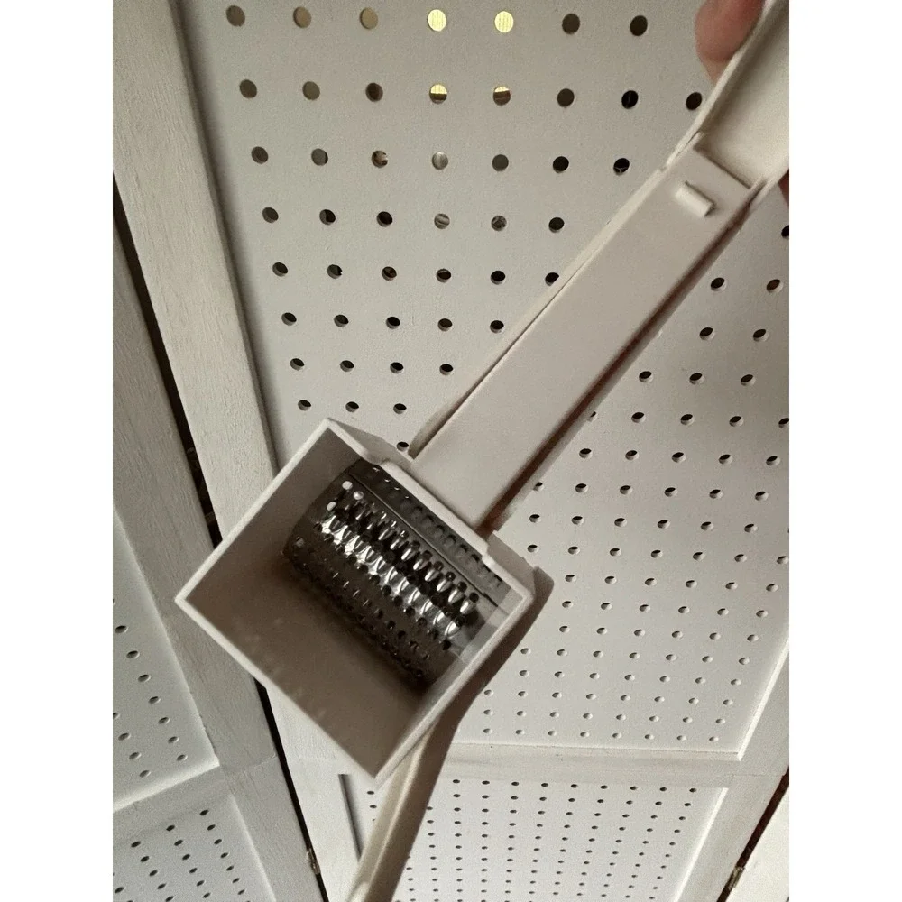 Ekco Cheese Grater Rotary Hand Crank White‎ Plastic / SS Vintage?